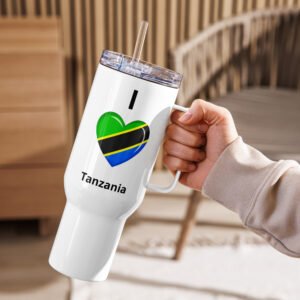 Travel mug with a handle