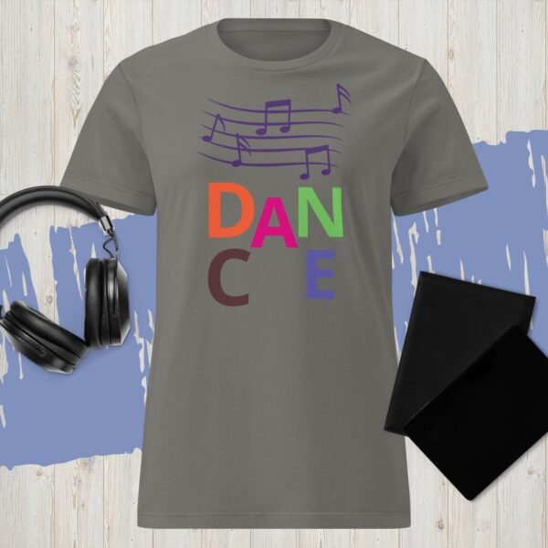 Women’s basic softstyle t-shirt - Image 2