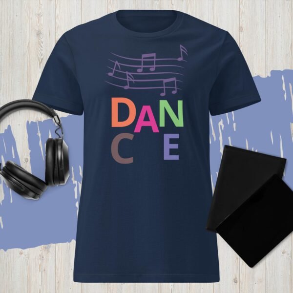 Women’s basic softstyle t-shirt - Image 4