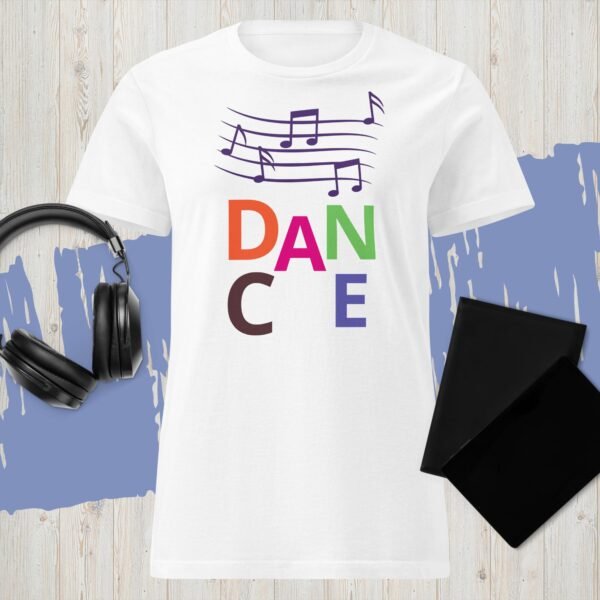 Women’s basic softstyle t-shirt - Image 8